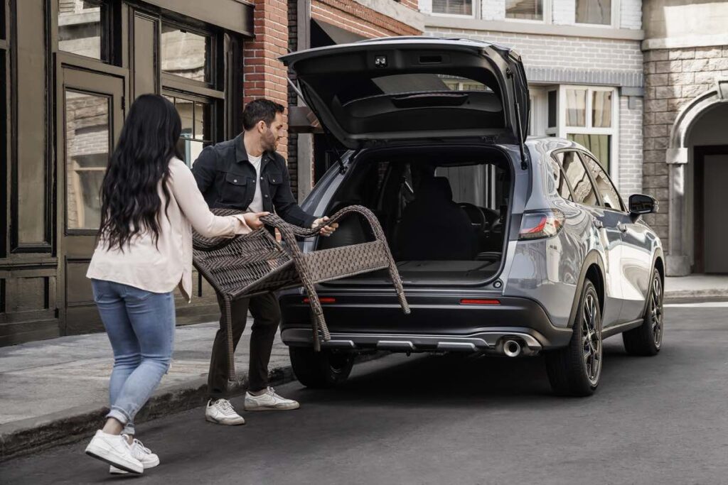 Honda HR-V 2023 ofrece gran versatilidad interior orientada a la aventura