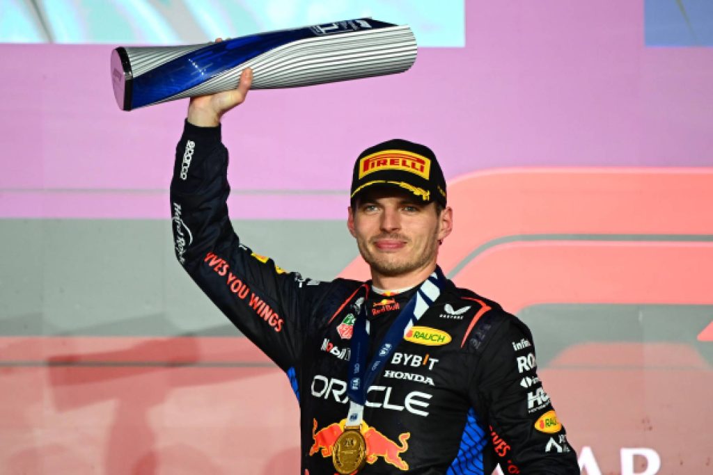 Verstappen gana el Gran Premio de Catar