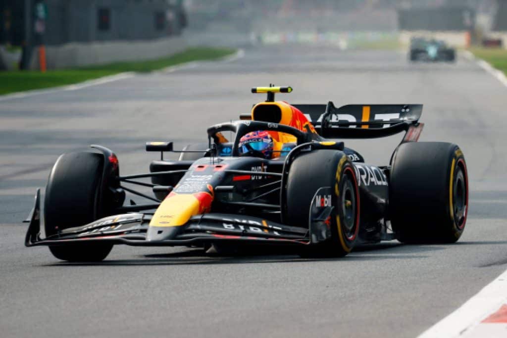 Verstappen termina sexto en el GP de México