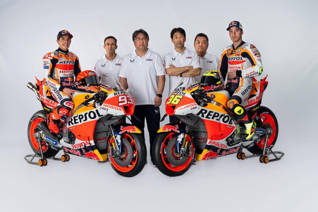 Repsol Honda Team presenta los colores de 2023 en la sede de Repsol en Madrid
