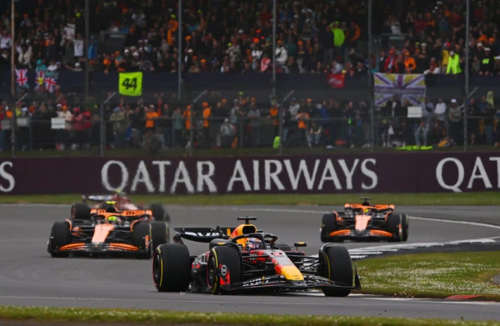 Verstappen termina segundo en el GP de Gran Bretaña