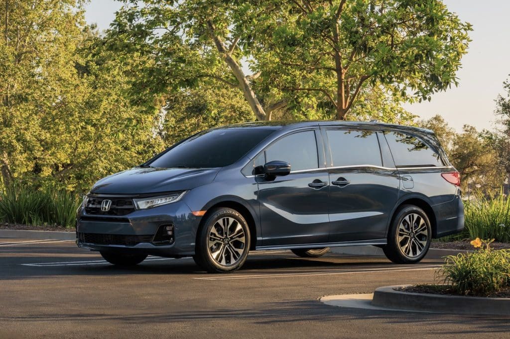 Honda Odyssey 2025 renueva estilo y tecnología para toda la familia