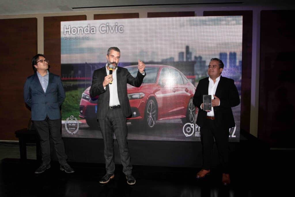 Honda Civic es nombrado 