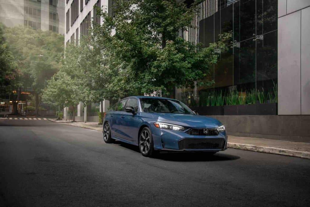 Honda Civic Hybrid 2026 gana el premio Edmunds Top Rated 2026