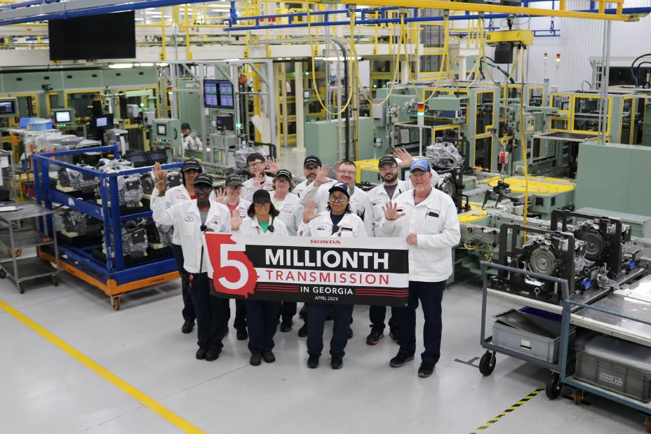 Honda celebra la producción de 5 millones de transmisiones en su planta de Georgia