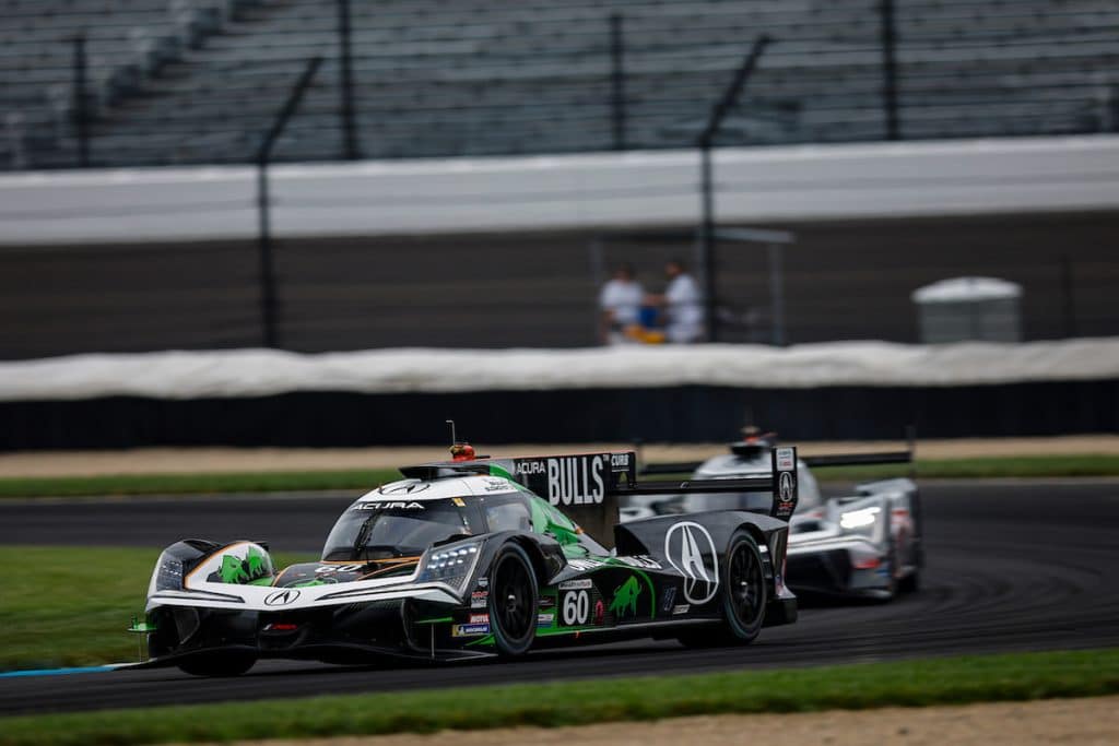 Acura termina en quinto lugar en una carrera marcada por banderas amarillas en Indianapolis Motor Speedway
