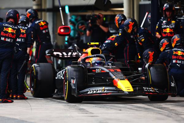 “Checo” Pérez termina séptimo en el Gran Premio de Brasil