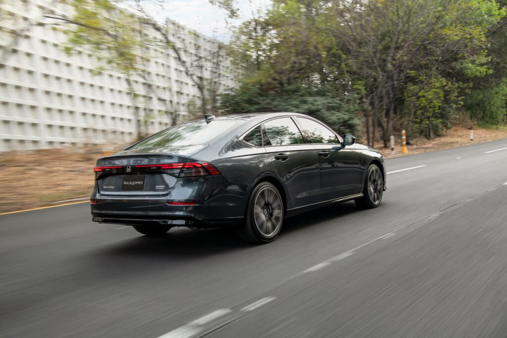 Honda Accord 2023 encabeza las pruebas del IIHS