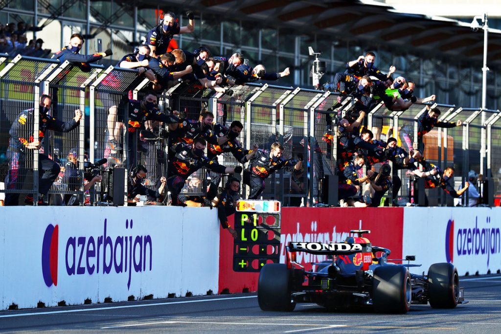 F1