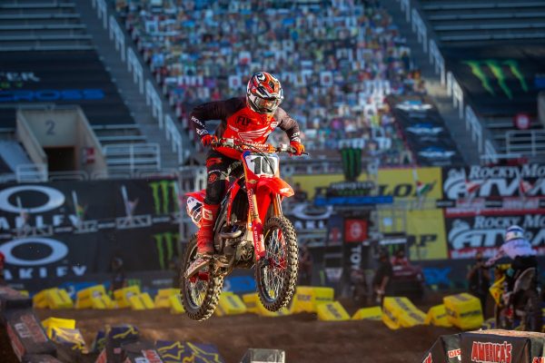 Top-Five Finish for Roczen at SLC 4 Supercross