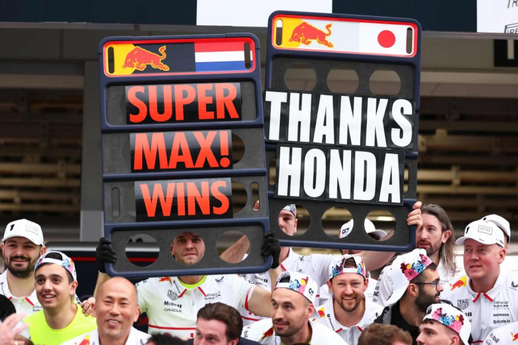Logra Verstappen su cuarta victoria en el GP de Japón