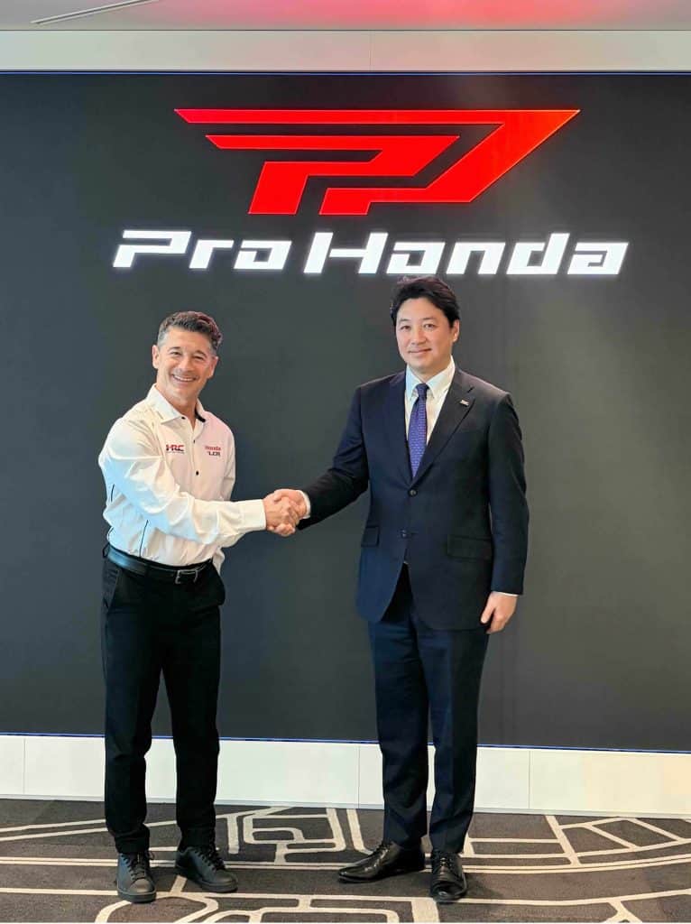 Se concreta acuerdo de patrocinio con Honda LCR para competir toda la temporada de MotoGP como Pro Honda LCR