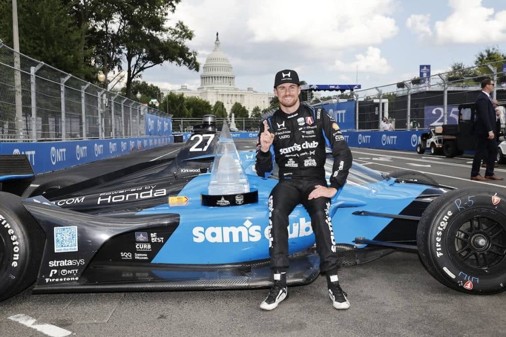 Kyle Kirkwood gana la primera carrera de IndyCar celebrada en las calles de Washington D. C.