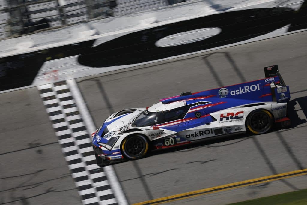 Podio para Acura en una cerrada batalla en la Rolex 24