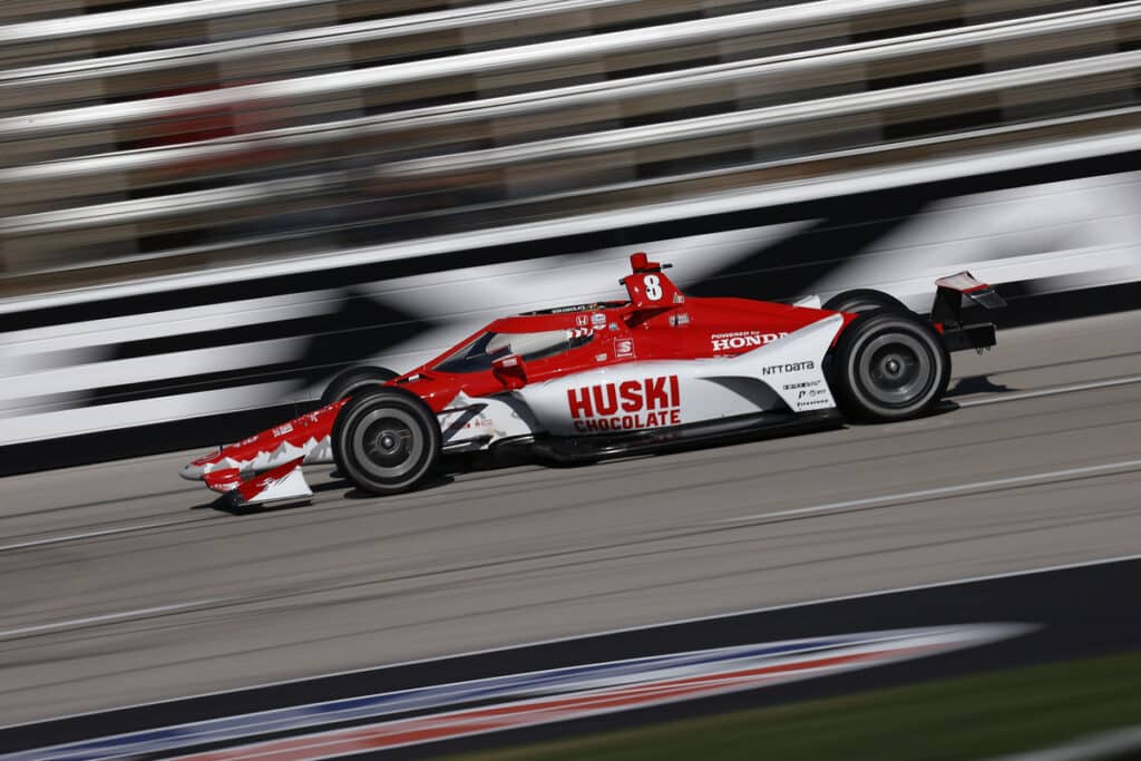 Ericsson queda tercero y Ganassi lidera el equipo Honda