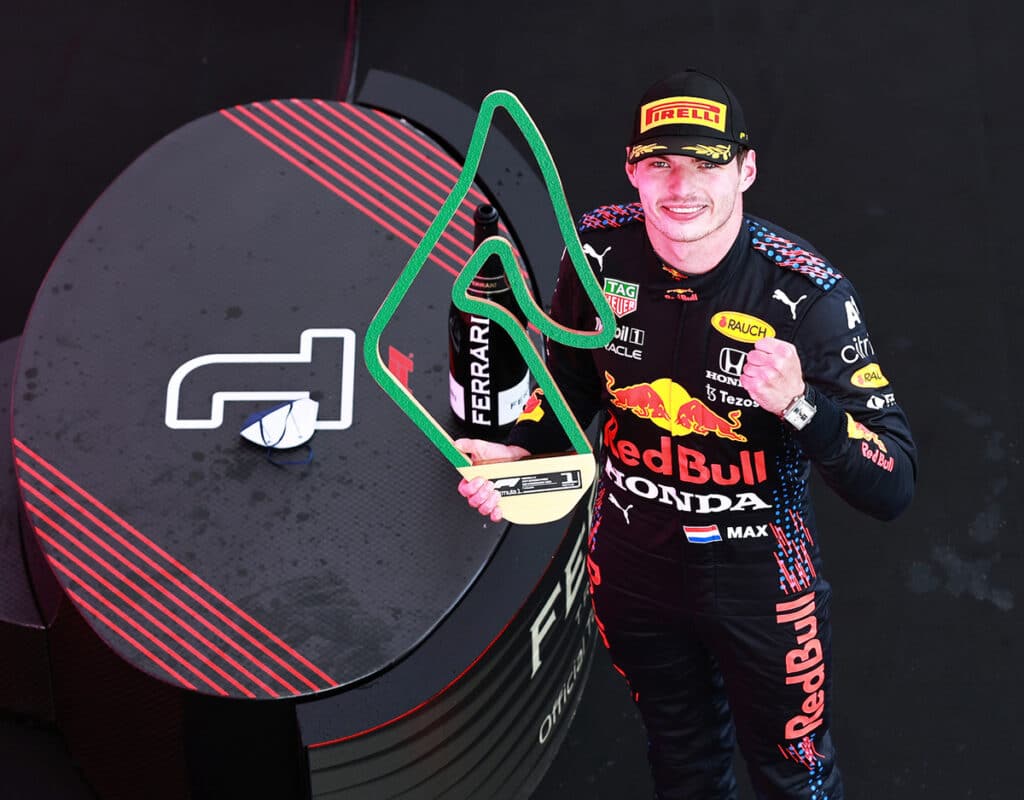 Max Verstappen se impone en el Gran Premio de Styrian