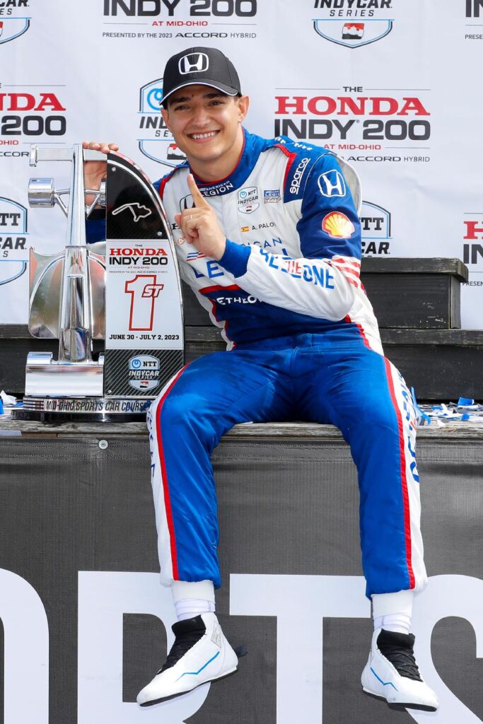 Tres victorias consecutivas: Palou lleva a Honda al triunfo en Mid-Ohio